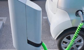 Vești bune pentru bugetarii cu mașini de serviciu. Instituțiile publice pot achiziționa automobile electrice cu 20% din preț