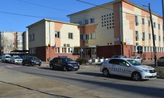 Poliţiştii din Turda au ieşit în forţă pe străzi, în magazine, pieţe şi mijloace de transport public. A plouat cu amenzi în trafic