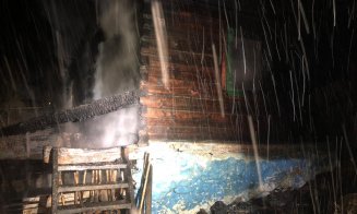 O femeie de 90 de ani a murit noaptea trecută într-un incendiu