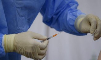 Sub 20.000 de români s-au vaccinat în ultimele 24 de ore. Câte reacții adverse au fost