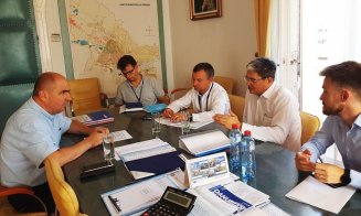 Bolojan pune GPS pe mașinile Consiliului Județean Bihor și pe cele de la instituțiile subordonate