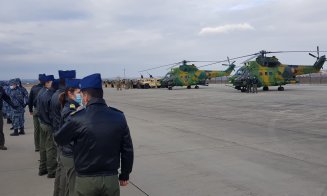Ce a făcut președintele Iohannis la Baza Aeriană din Câmpia Turzii: „Sunt mulțumit de ce am găsit aici”