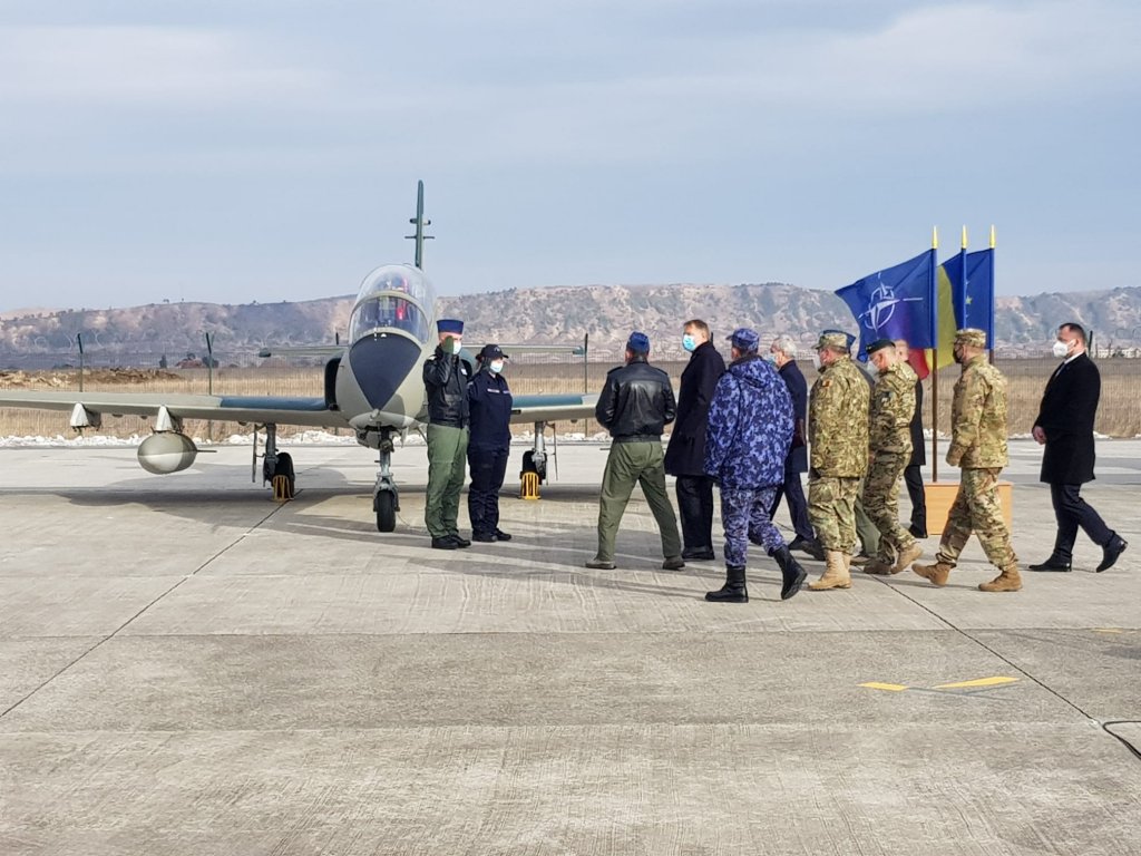 Ziua de Cluj | Ce a făcut președintele Iohannis la Baza Aeriană din Câmpia  Turzii: „Sunt foarte mulțumit de ce am găsit aici”