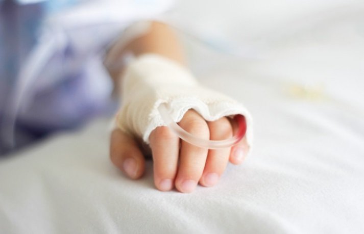 Bătaia "ruptă din Rai" a românului. Şi-au disciplinat copilul de doi ani până la coma de gradul 4