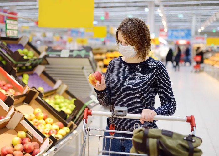 Hotărârea CNSU a fost aprobată. Accesul în supermarketurile din mall-uri, fără certificat COVID