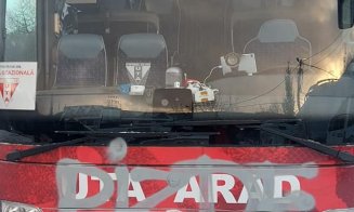 Autocarul celor de la UTA, vandalizat la Cluj, înaintea partidei cu CFR Cluj