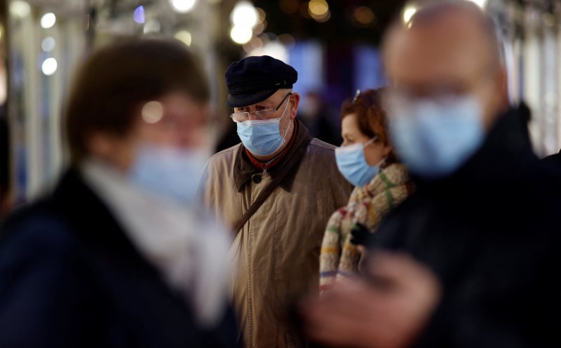 Noi restricții COVID de mâine în două comune din Cluj