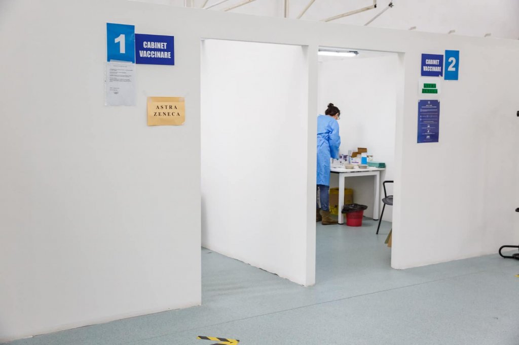 Clujul începe să închidă din centrele de vaccinare împotriva COVID