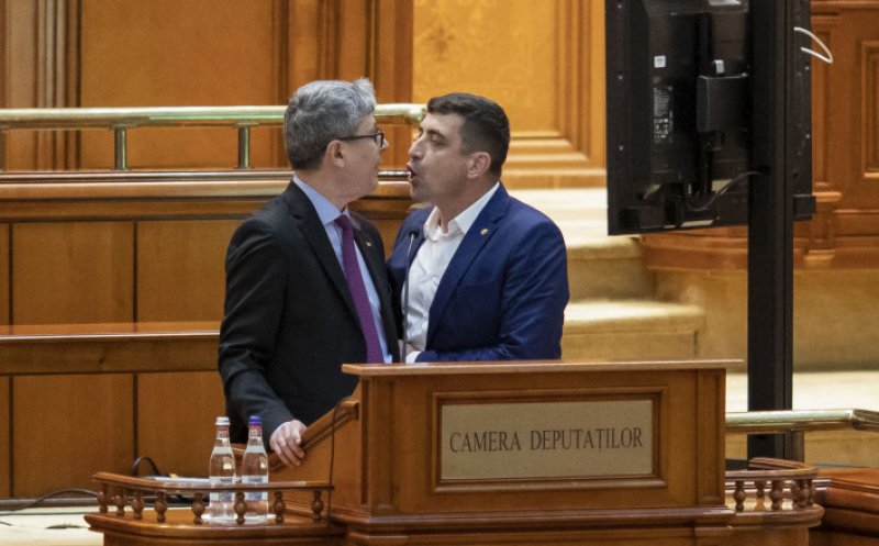 Nou derapaj marca Simion în Parlament: „E o caricatură” / „Se comportă ca un separatist”