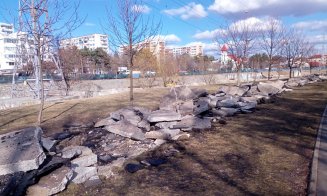 IMAGINI NOI de pe șantierul de modernizare a malurilor Someșului. PODUL Parcul Rozelor – Grigorescu prinde contur. Pista de biciclete, DESFIINŢATĂ. Ac
