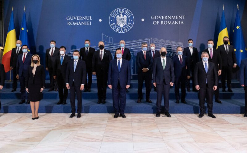 USR a luat un nou ministru în vizor. Împotriva cui va depune moțiune și de ce