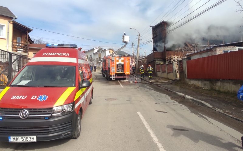 Incendiu la o casă din Cluj-Napoca. Locatarii au reușit să se autoevacueze