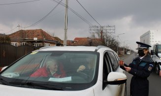 Polițiștii clujeni, acțiune de informare pentru șoferii ucraineni. Le-au oferit și câte o cafea sau ceai