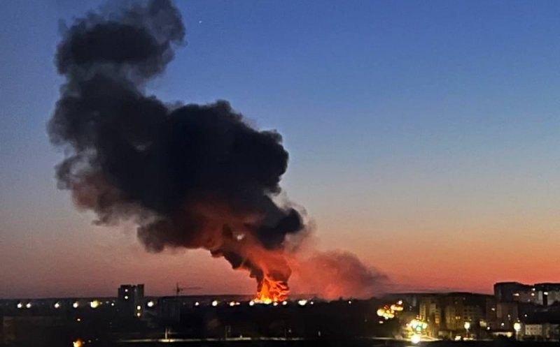 Bombardamente în zone civile din Ucraina, vineri dimineaţă: Au fost lovite o grădiniță, un bloc de locuințe și o fabrică