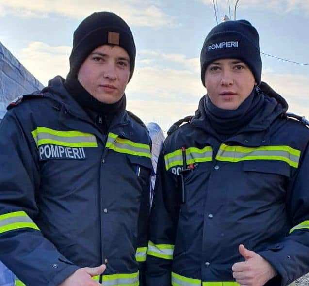 Povestea gemenilor, POMPIERI la Cluj și Bistrița, plecați să ajute refugiații din Ucraina