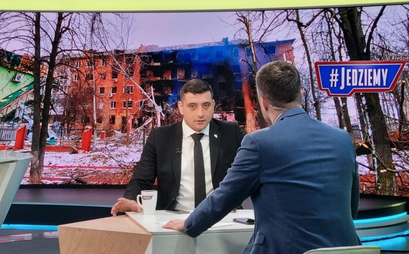 George Simion îl atacă pe Putin de la Varșovia: „Continuă politica stalinistă. E un criminal de război”