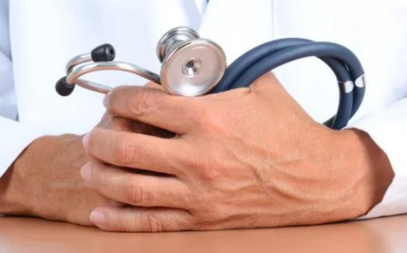 O clinică anunță că suspendă gratuitatea pentru refugiați: Majoritatea au apelat la noi din mașini de lux și pentru tranzit, nu pentru control