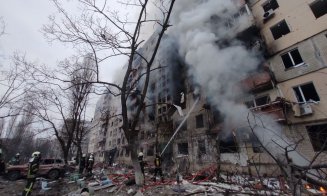 Un bloc de locuinţe din Kiev a fost bombardat, doi oameni au murit, trei au fost răniți