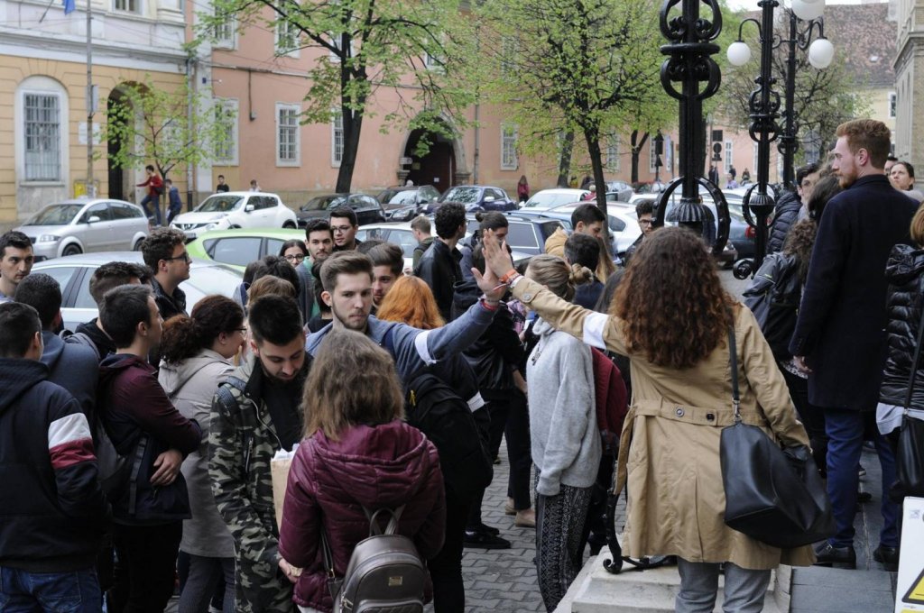 Studenții UBB Cluj, protest împotriva deciziei de a se reveni fizic la cursuri