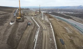 Ce se mai întâmplă pe Autostrada Sebeş Turda în zona alunecării de teren de la Oiejdea