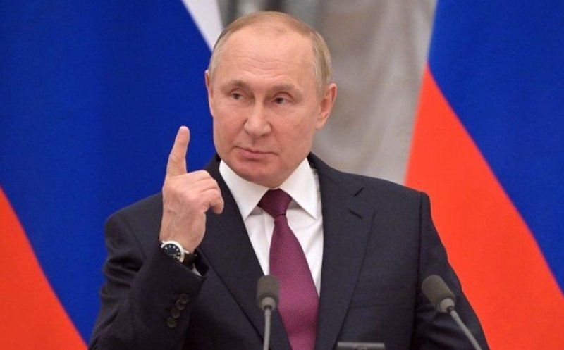 Putin, atac la oligarhii ruși: "Nu pot trăi fără stridii sau așa-zisele libertăți de gen. Astfel de oameni își pot vinde propria mamă"