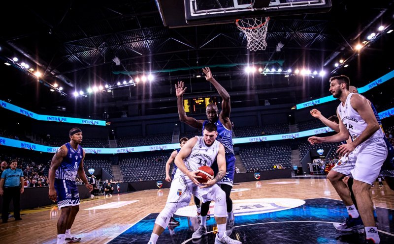 Antrenament pentru Basketball Champions League. U-BT întâlnește CSM Galați