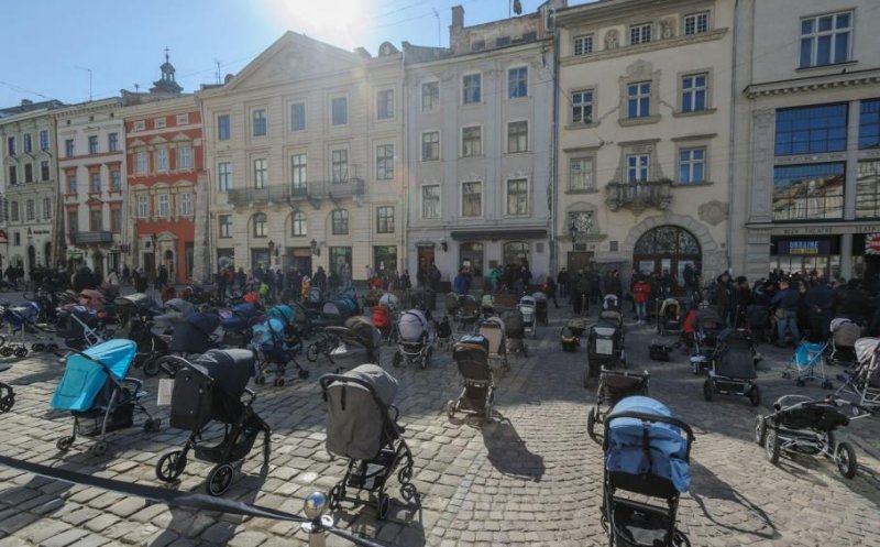 Imagine dureroasă din Liov. 109 copii au fost uciși în războiul din Ucraina