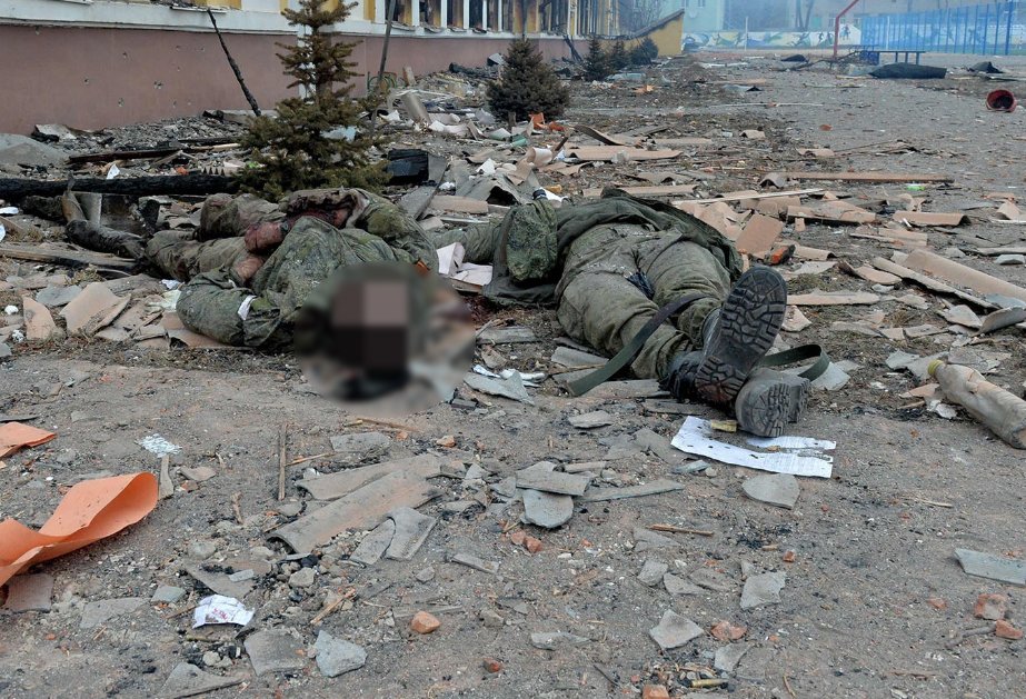 Cadavrele militarilor ruși sunt abandonate fără documente pe câmpul de luptă: "Rușii nu vor să-și repatrieze morții"