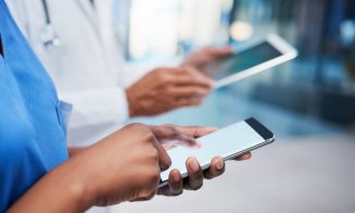 "Dr. Google", tot mai specializat: Se lucrează la depistarea unor boli cu ajutorul senzorilor smartphone-urilor