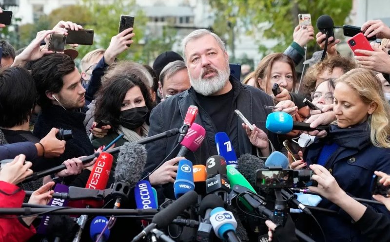 Redactor-şef din Rusia, laureat la Nobelul pentru pace, şi-a închis publicaţia până la sfârşitul războiului din Ucraina