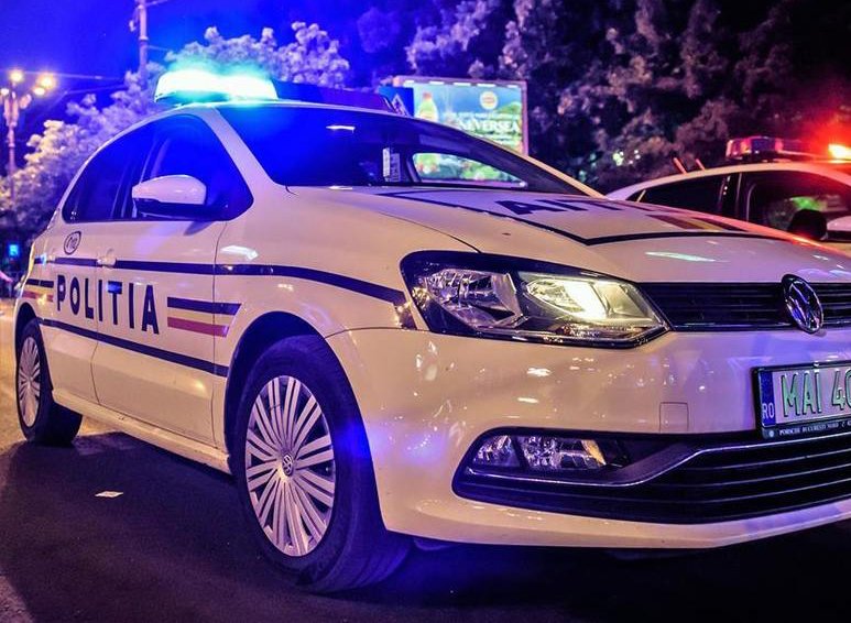 Arestat preventiv după ce a condus beat, a lovit 4 maşini şi a părăsit locul accidentului, unde a abandonat o persoană rănită
