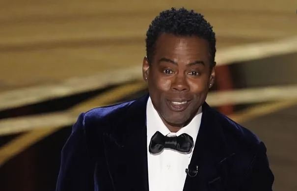 Chris Rock a vorbit despre palma primită de la Will Smith într-un show de stand-up
