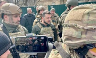 Zelenski a fost la locul masacrului din Bucha, acolo unde rușii au ucis fără milă în sute de civili