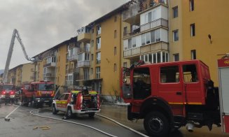 10 apartamente afectate în incendiul din Florești. Tot blocul evacuat/ O femeie a făcut un atac de panică