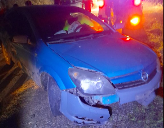 Accident între Sălcele și Băișoasa. Două tinere, dintre care una minoră, au fost transportate la spital