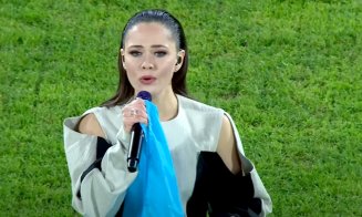 Vlăduţa Lupău a cântat imnul României la meciului caritabil CFR Cluj – Dinamo Kiev: „Pentru fraţii noştri din Ucraina”