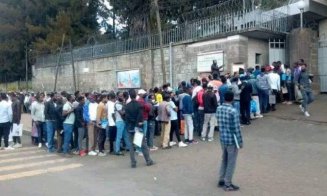 Etiopienii, la coadă la Ambasada Rusă pentru a fi recrutați să ucidă ucrainieni pe bani. Rusia neagă: „doar și-au exprimat solidaritatea”