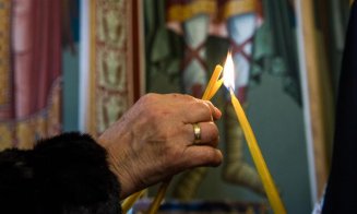 Ce facem cu lumânarea rămasă de la Înviere. Când o mai putem aprinde