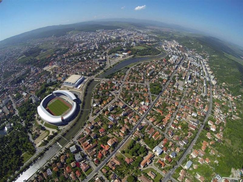 Bucureşti, Cluj-Napoca şi Suceava participă la misiunea UE ''100 de oraşe inteligente şi neutre climatic''