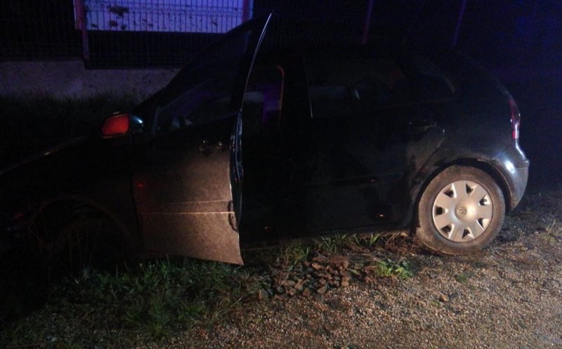 Accident pe un drum din Cluj. Un tânăr a ajuns la spital