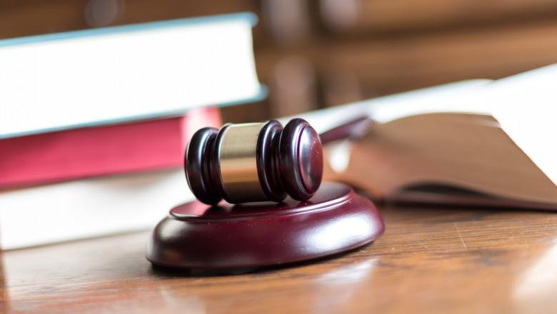 Hoțul de lemne care a împușcat un pădurar, condamnat la 17 ani de închisoare de către magistrații din Cluj