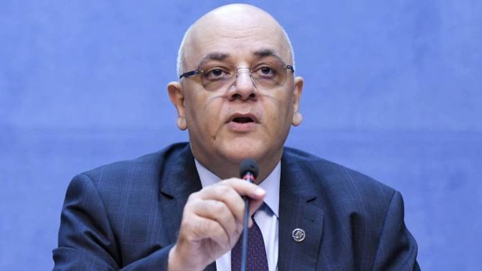 Anchetă la nivel înalt după ce în biroul lui Raed Arafat s-a găsit un microfon