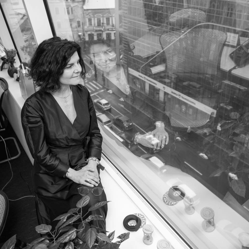 Doliu la BT. Mihaela Nădășan, director general adjunct, a murit la doar 50 de ani. „Ne vom aminti de ea așa cum era, surâzătoare, caldă și profesionistă”