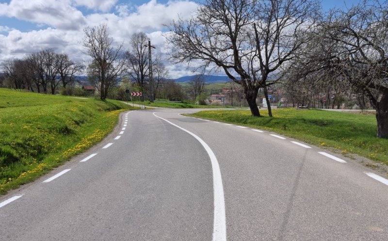Lucrări de marcaje rutiere pe drumurile județene din Cluj