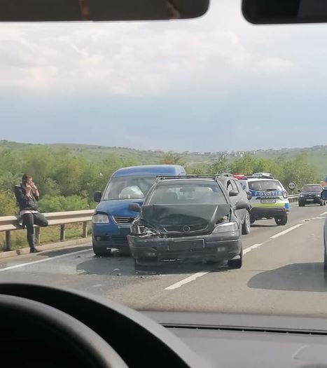 Accident pe Muncii. Trei mașini implicate