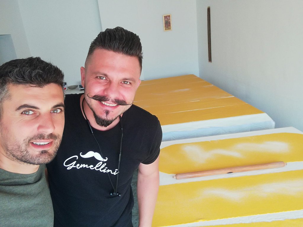 Necazul unui proprietar de restaurant din Cluj: „Totul e nou, dar gol, pentru că nu găsește oameni care vor să lucreze”