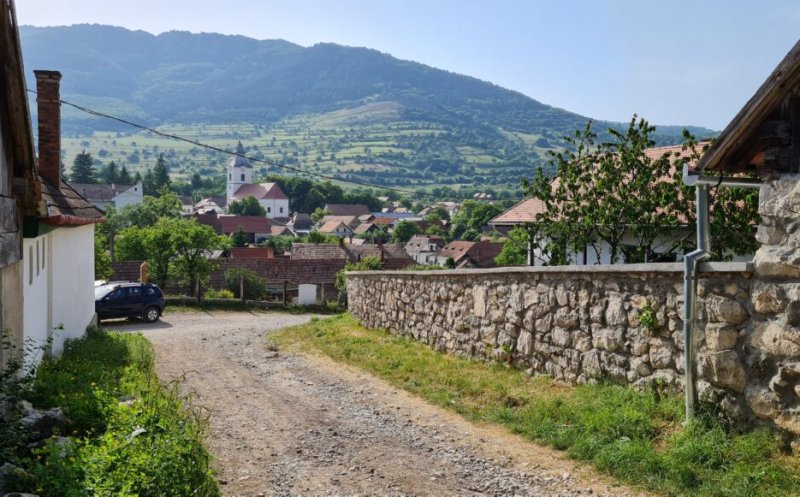 Filmul lui Mungiu de la Cannes, realizat în satul de lângă Cluj unde soarele răsare de două ori
