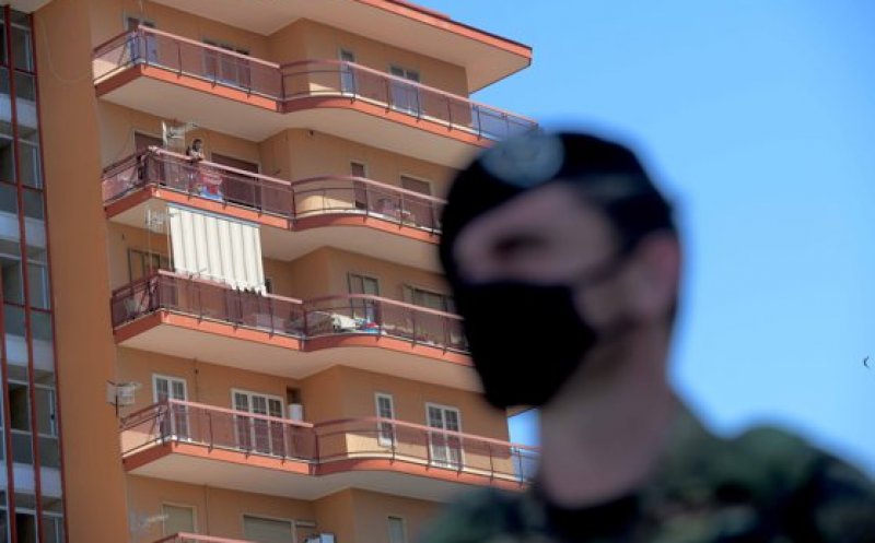 Imobiliarele pe timp de război | Ce prețuri au apartamentele din orașele ucrainene Kiev și Liov. Oamenii se tem că o rachetă le-ar putea spulbera oricând casa