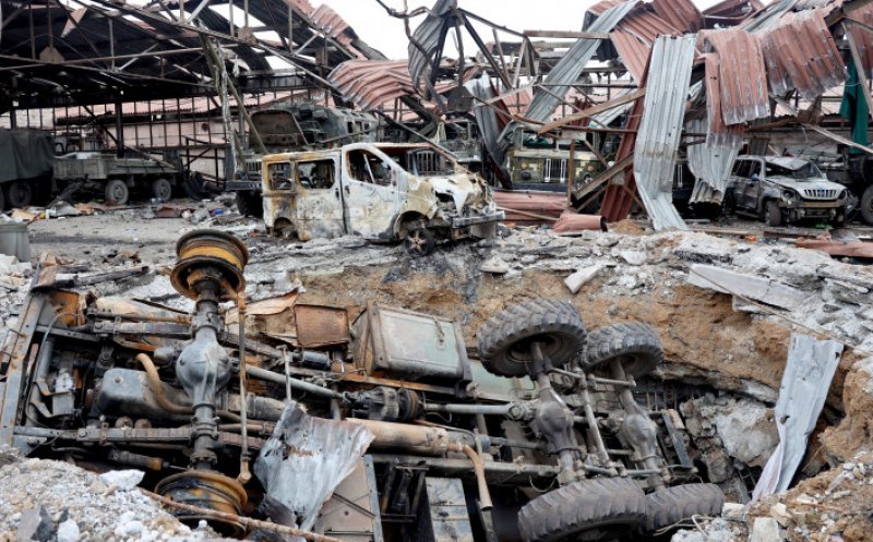 Continuă criza din Ucraina. Forţele ruse bombardează peste 40 de oraşe în Donbas