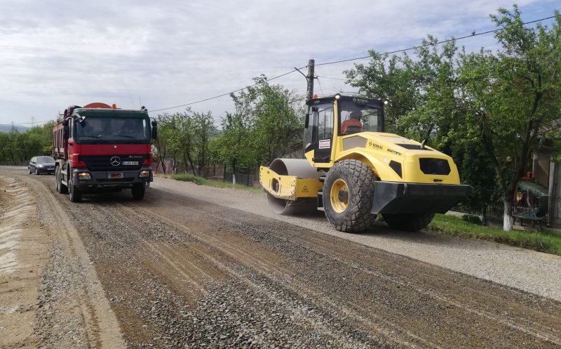Lucrări de intervenție imediată pe un drum județean din Cluj